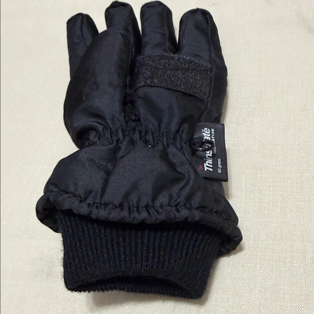 3M Thinsulate Kid Child S/M Black Insulated Snow Ski Gloves